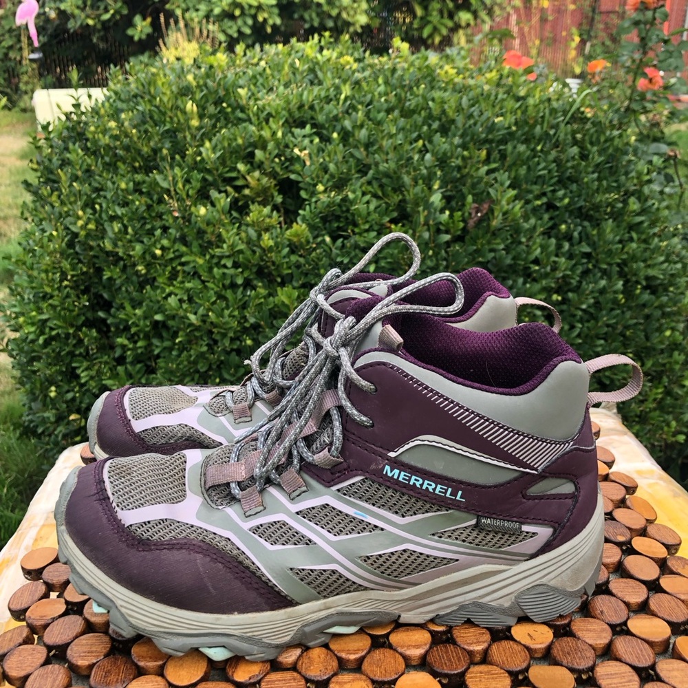 Merrell Moab FST Mid WPF Women's Purple and Gray Trail Hiking Shoes Size 4M